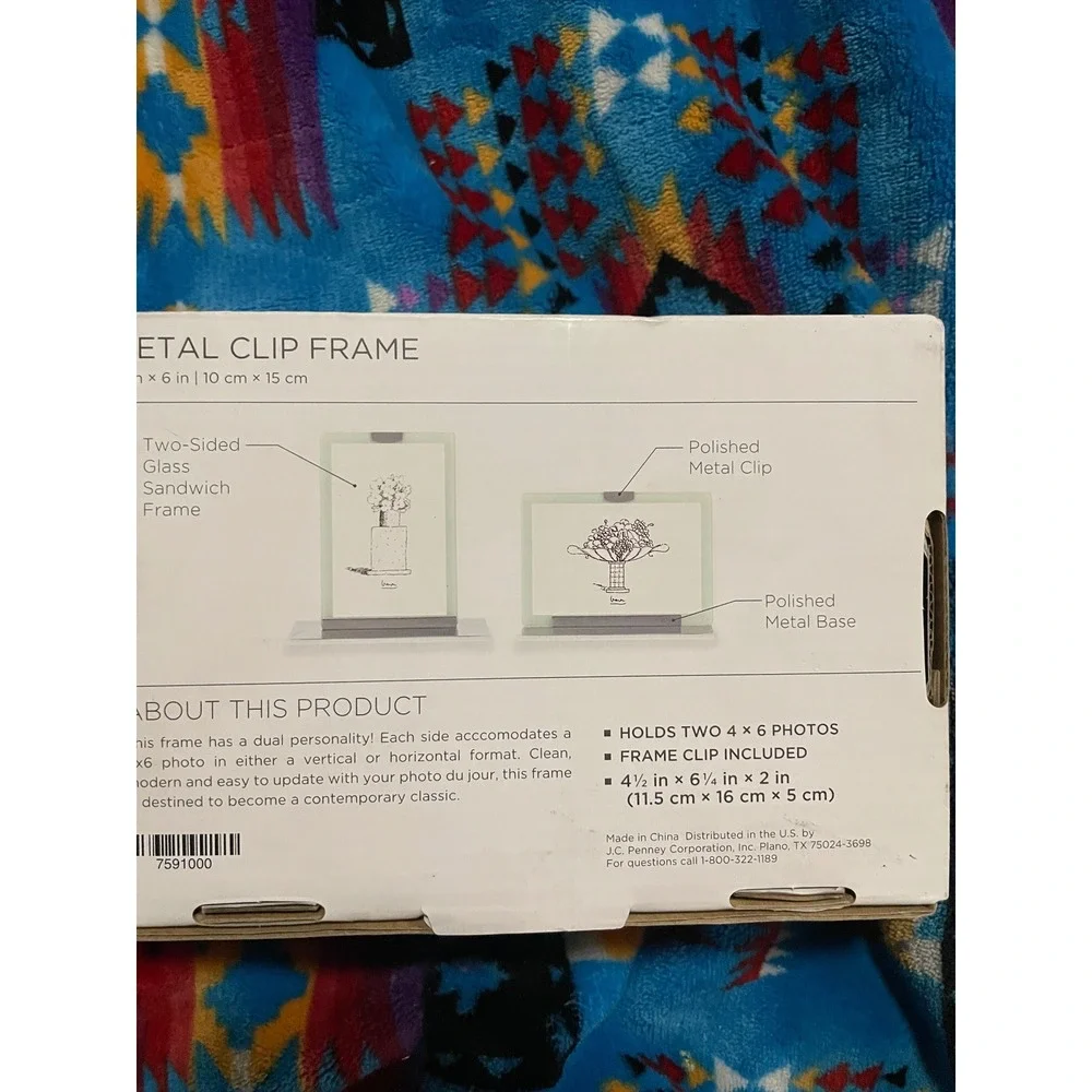Michael Graves‎ Design Metal Clip Frame 4x6 Photo Holder Display